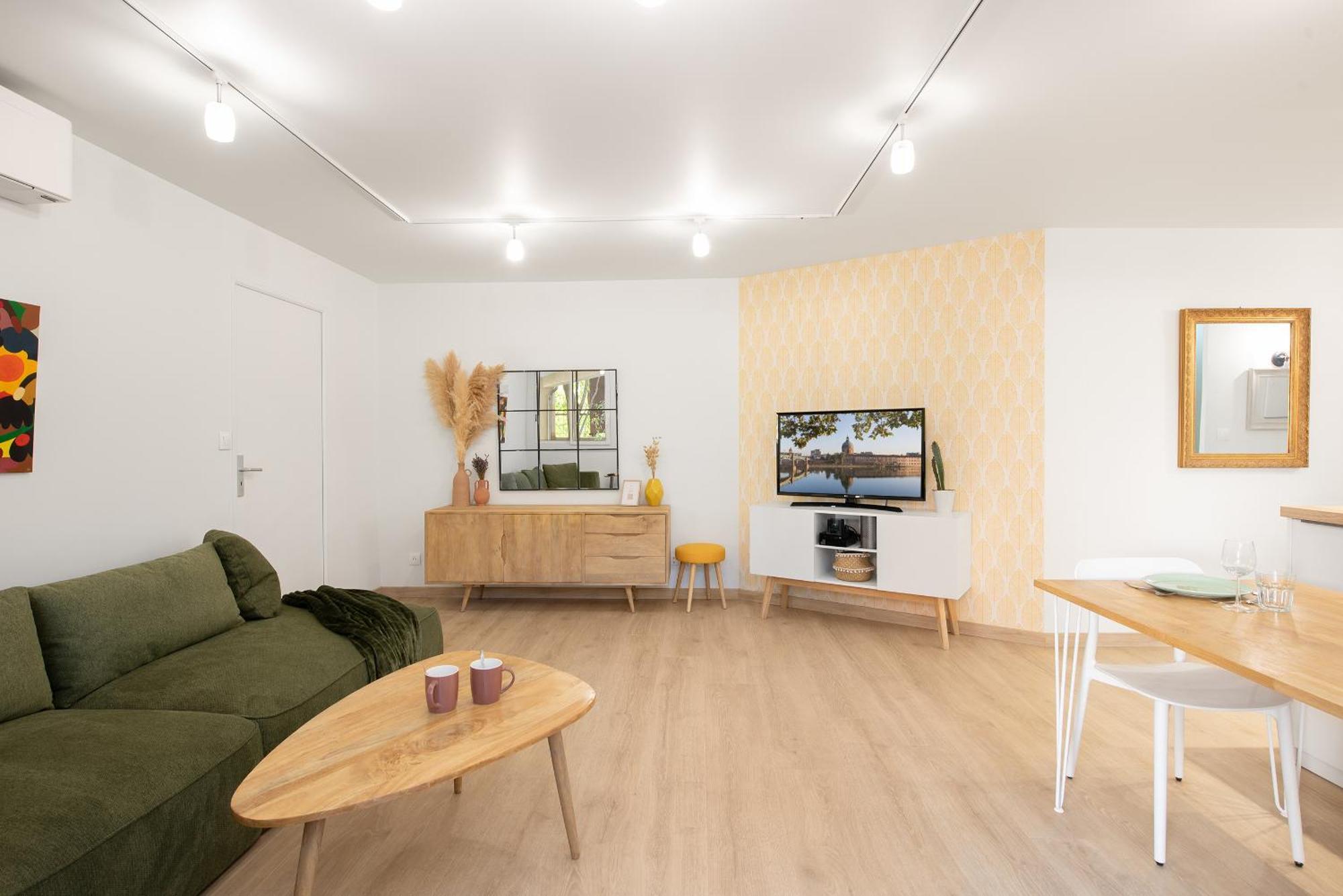 T2 Calme Absolu - Coeur - Saint Cyprien - Climatisation - Terrasse Arboree Apartment *